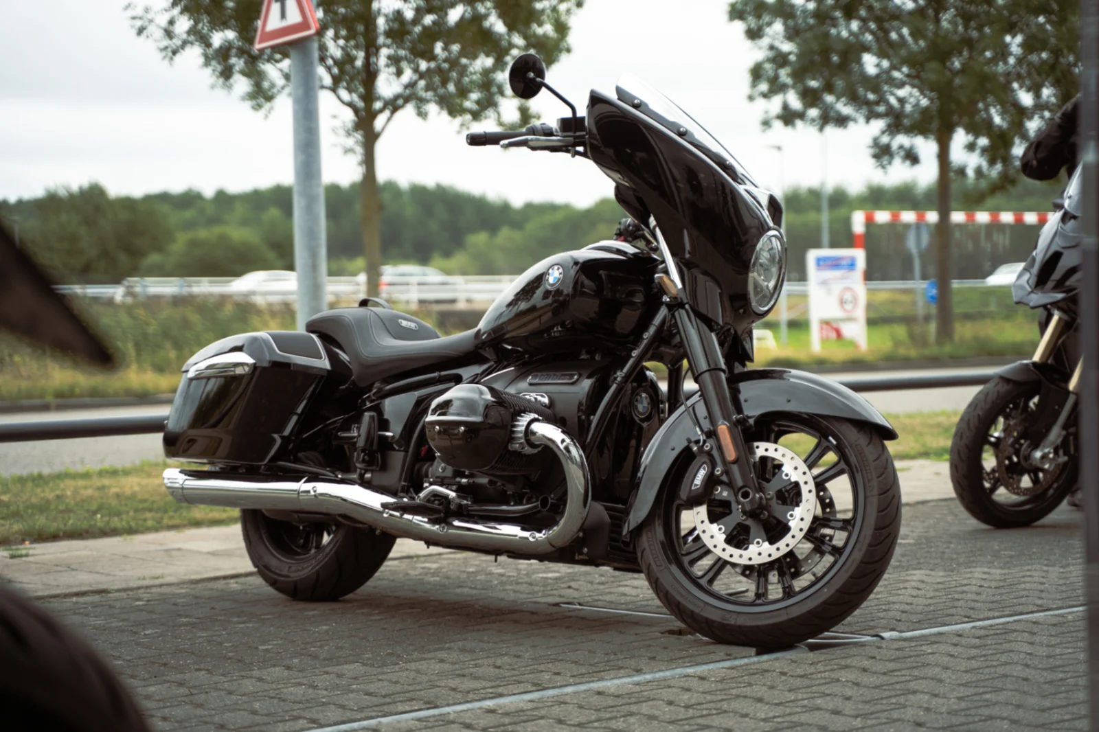 BMW R 18 B nu beschikbaar voor verhuur